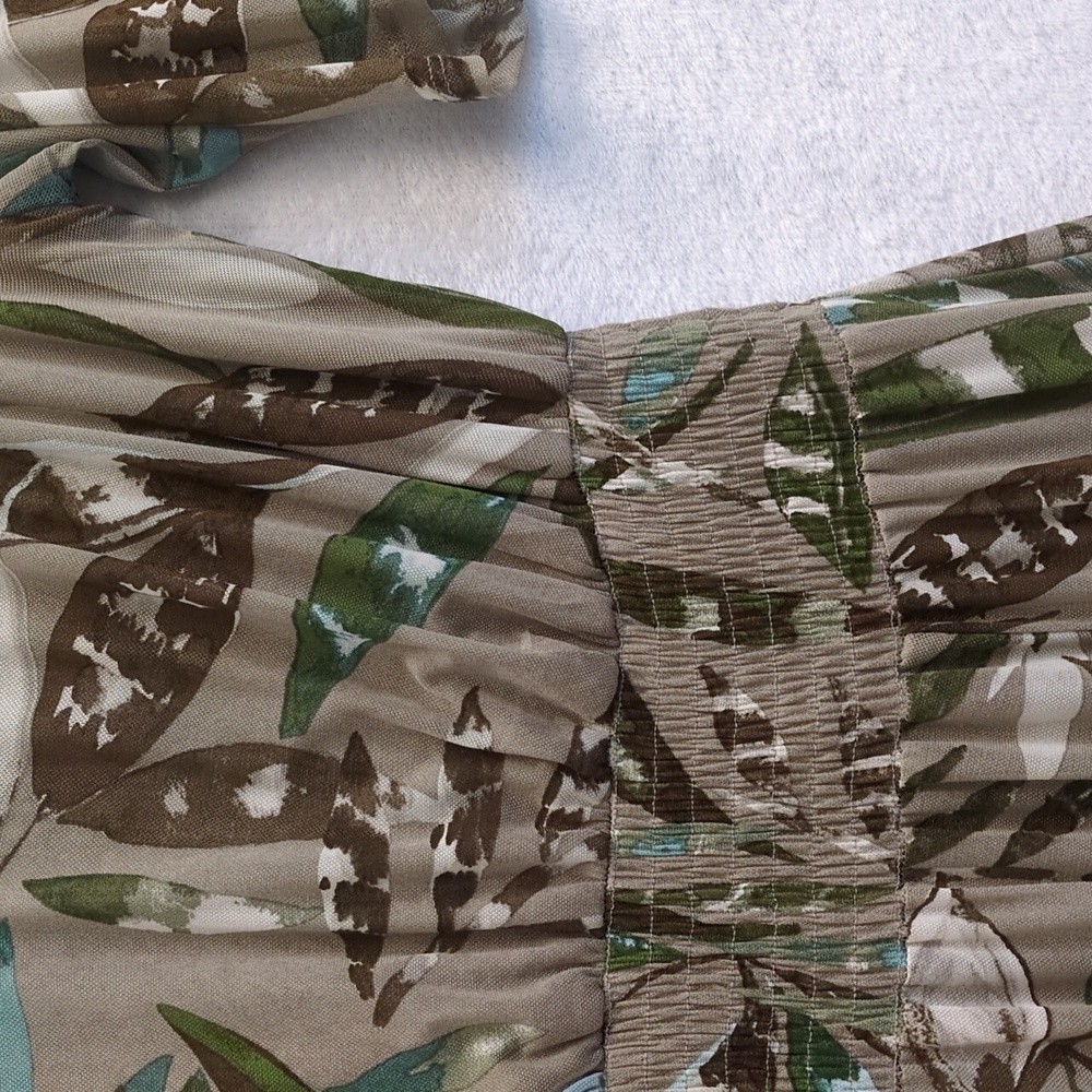 Kate and Lily Women's Tan‎ Botanical 3/4 Sleeve Modest Midi Dress Size 14 - Picture 5 of 7